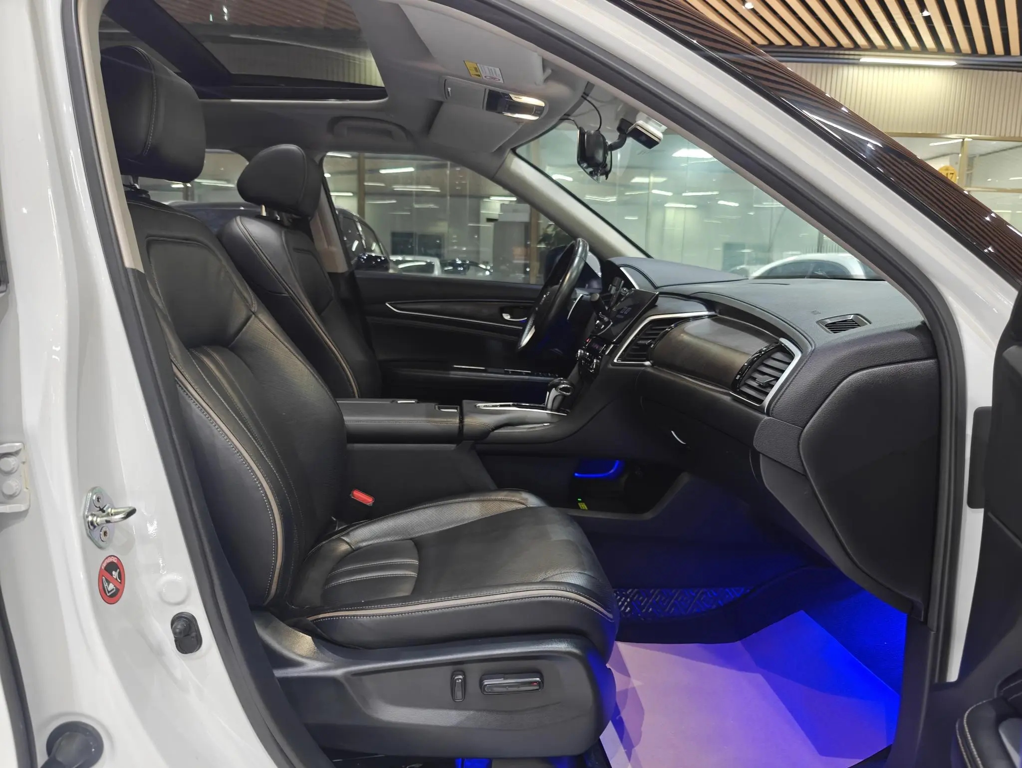 Honda Crown Road 240 TURBO CVT Smart Edition