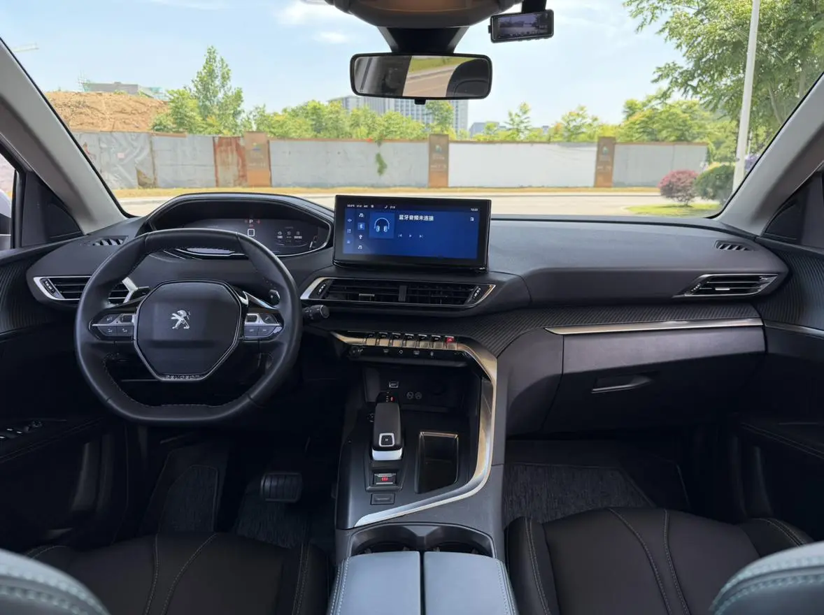 Peugeot Peugeot 4008 360THP Strength Edition