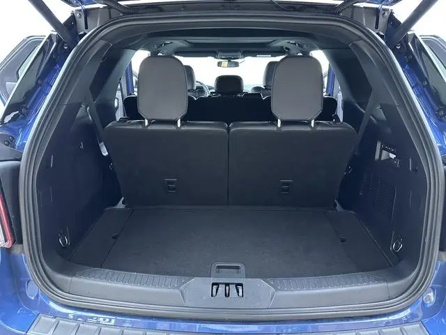 Ford Explorer EcoBoost 285 four-wheel drive sports version ST-LINE 7-seater