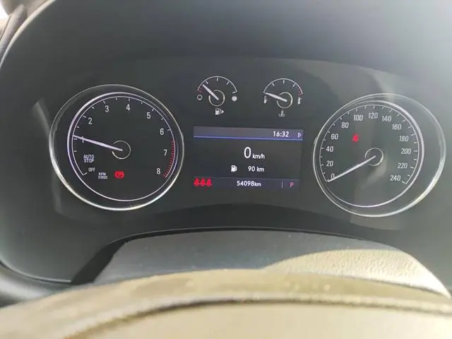 Buick Lacrosse 552T luxury
