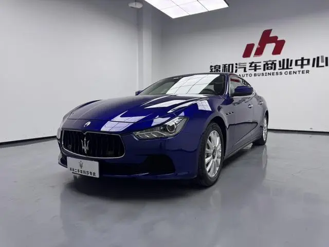 Maserati Ghibli 3.0T Standard Edition