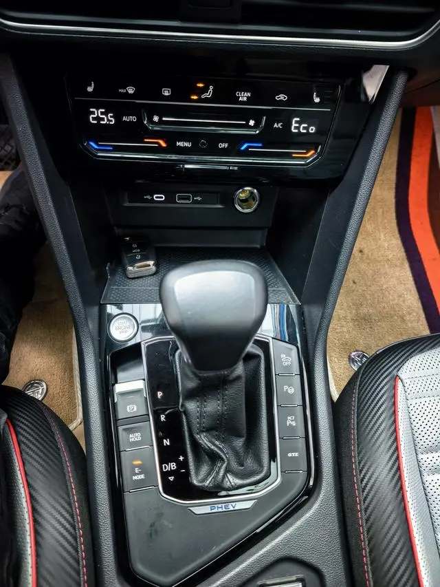 Volkswagen Tiguan L PHEV 430PHEV plug-in hybrid Ultimate Edition