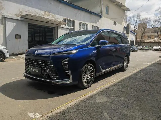 Buick Buick GL8 PHEV Lu Zun 1.5T Seven-seater Luxury Edition
