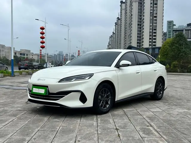 BYD Seal 06DM DM-i 80KM premium type