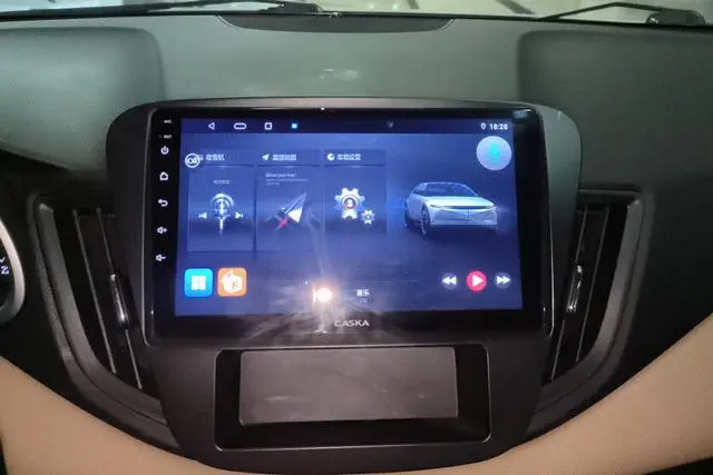 Chevrolet Cruze 320 automatic Enjoy Skylight version
