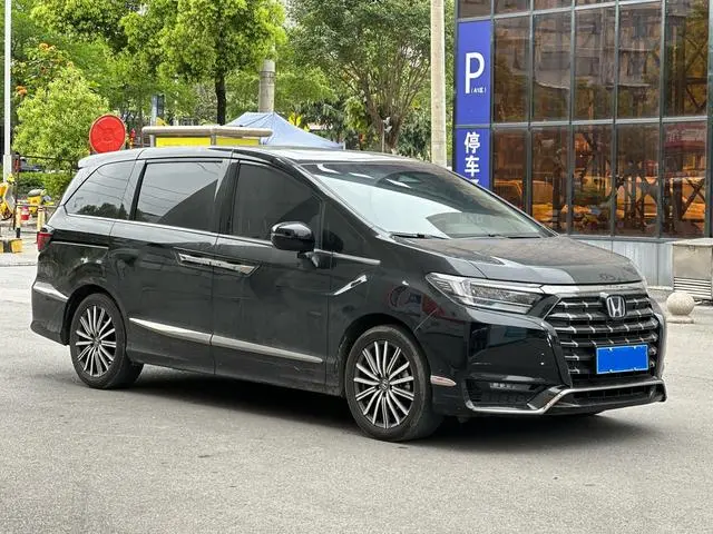 Honda Ai Lishen 2.0L e: HEV Deluxe Edition