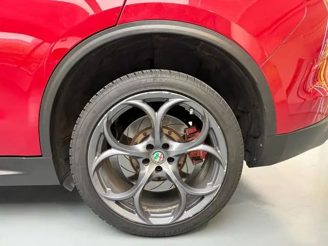Alfa Romeo Stelvio 2.0T 200HP Elite Edition