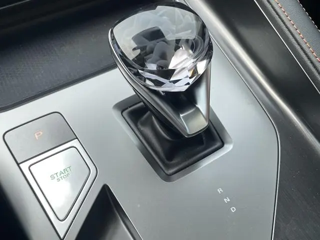 Roewe Roewe eRX5 Super Hybrid Premium Edition
