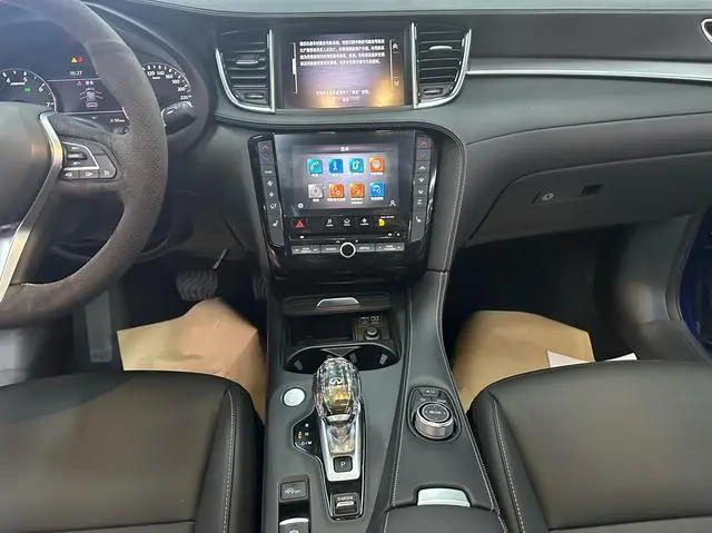 Infiniti Infiniti QX50 2.0T two-wheel drive fashion version