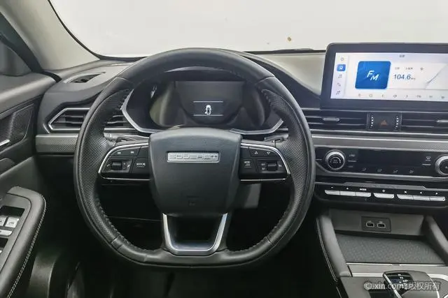 Dongnan Southeast DX8S 1.5T DCT Chief Edition 5 Seats