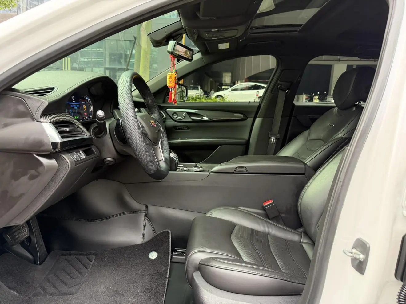 Cadillac Cadillac CT6 28T leading sports type