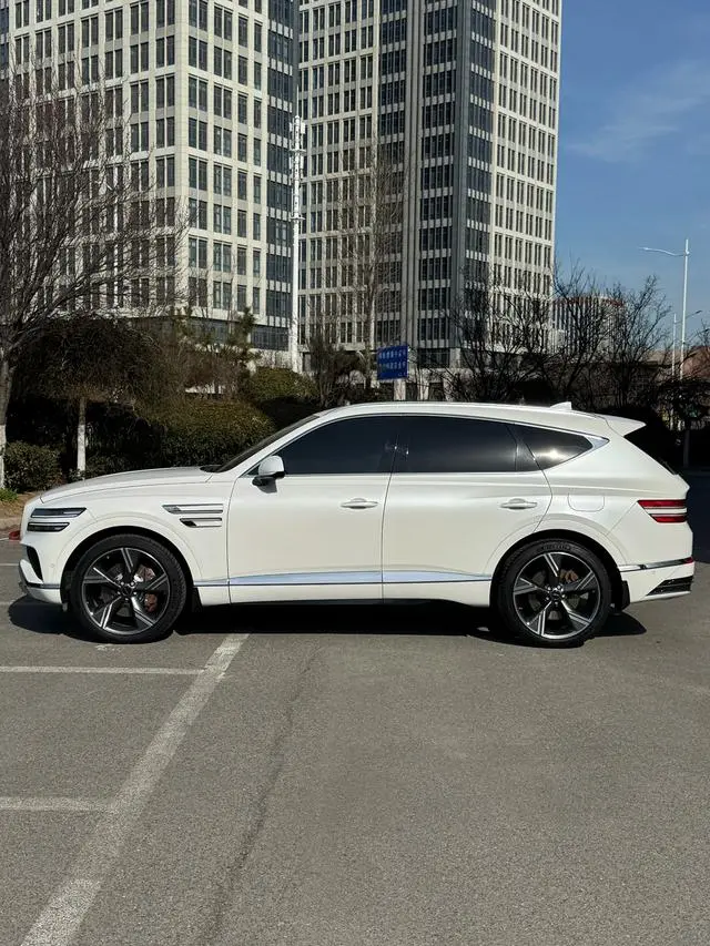 GENESIS Genisys GV80 2.5T four-wheel drive ultimate edition 5 seats
