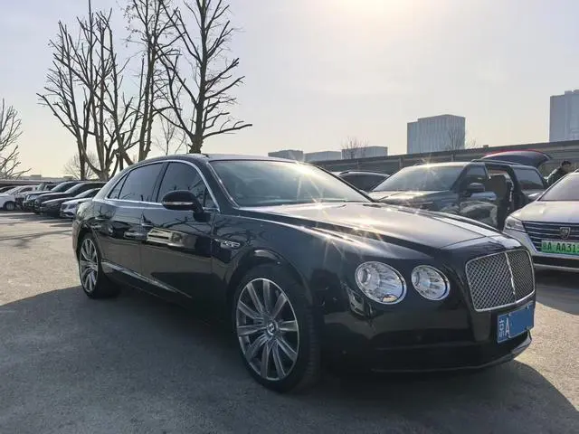 Bentley Flying 4.0T V8 Standard Edition