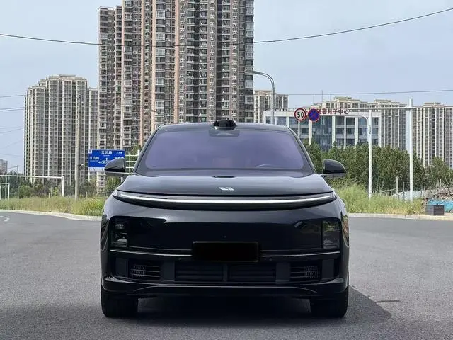 Li Auto Ideal L7 Max version