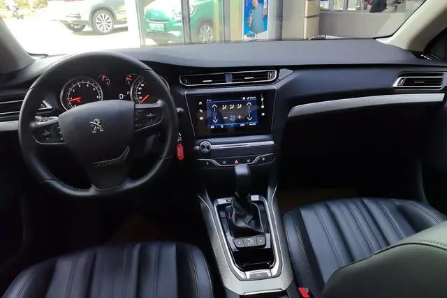 Peugeot Peugeot 408 360THP 10th Anniversary Edition
