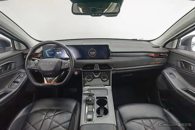 EXEED Xingtu Lingyun Lingyun S 400T four-wheel drive super pro version