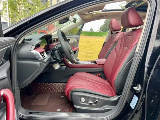 Hongqi Hongqi H5 2.0T Automatic Zhilian Qichang Version
