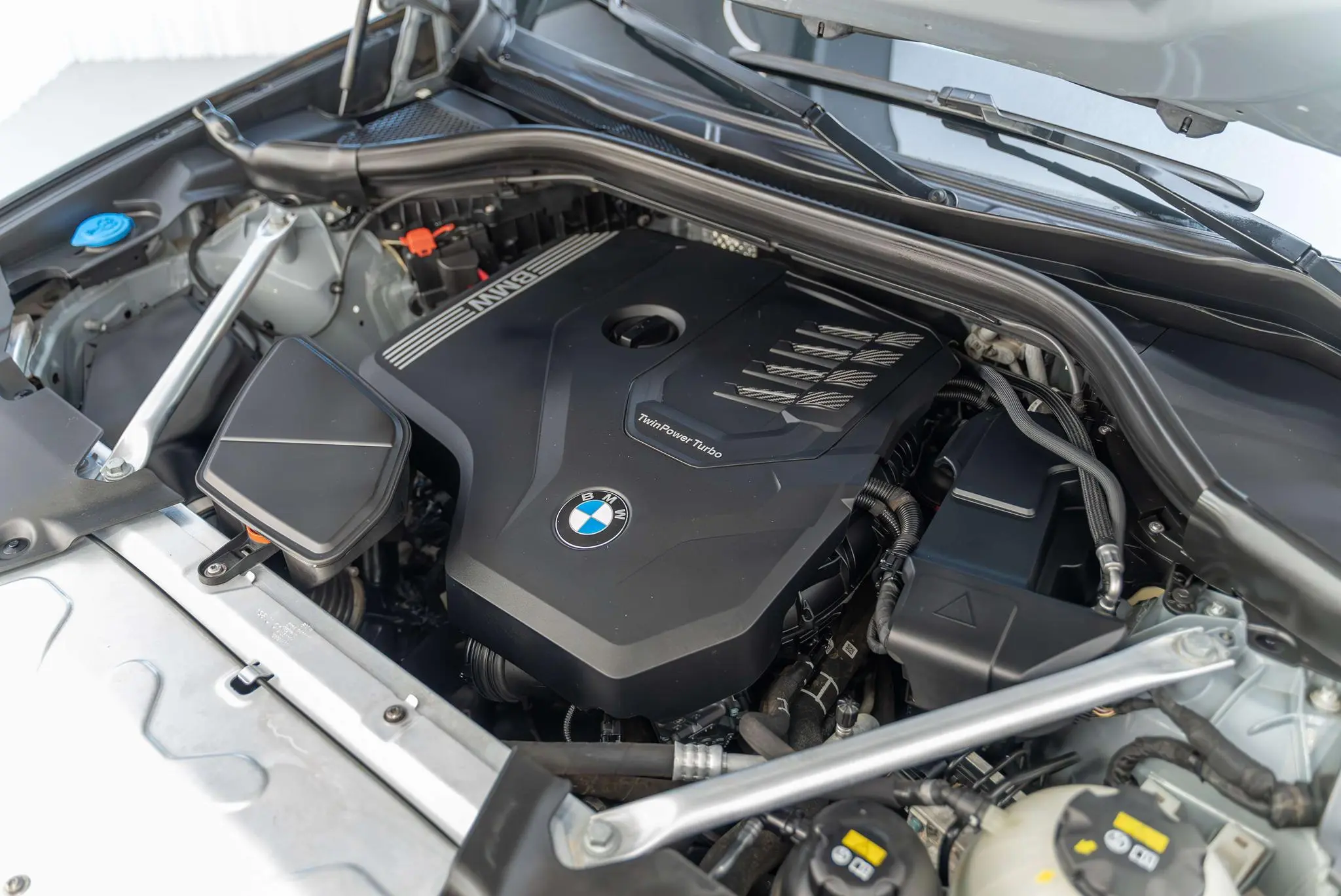 BMW BMW X4 xDrive 30i M sports suit
