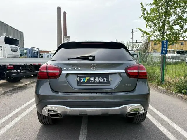 Mercedes-Benz Mercedes-Benz GLA GLA 200 dynamic type