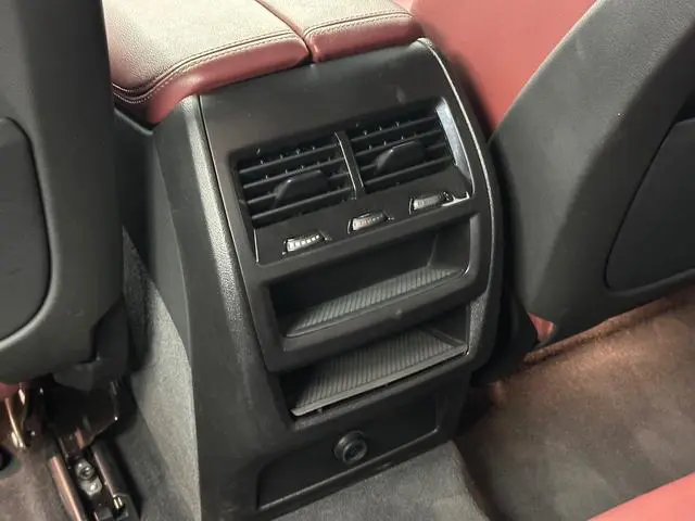 BMW BMW X6 xDrive30i M sports suit