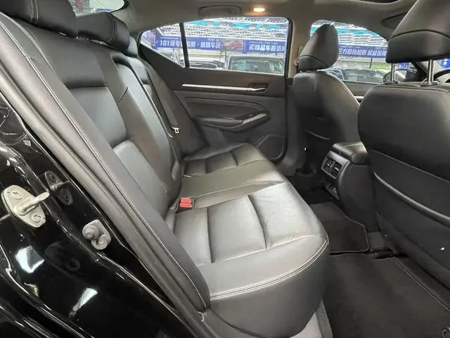 Nissan Teana 2.0 L XL Comfort Edition