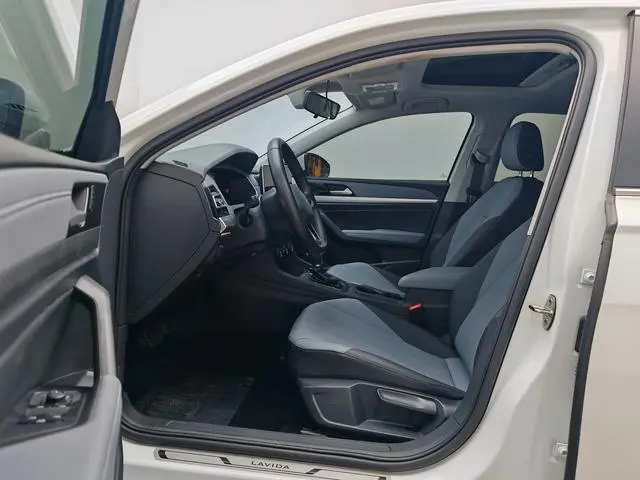 Volkswagen Lavida 300TSI DSG Manyi Edition