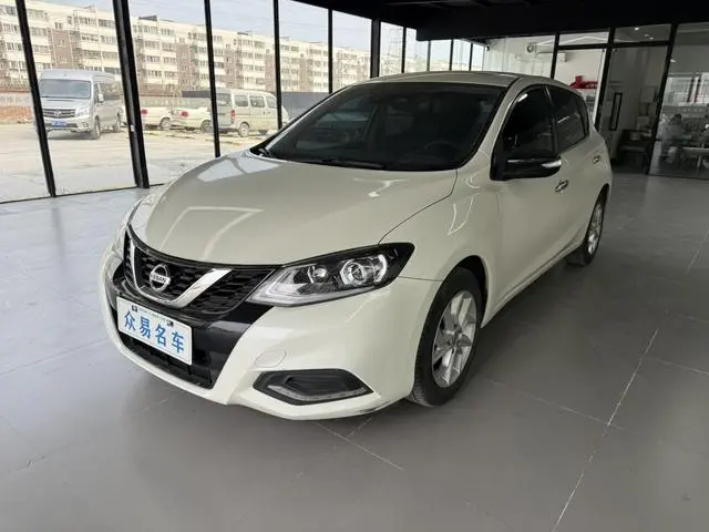 Nissan TIIDA 1.6L CVT Smart Travel Edition