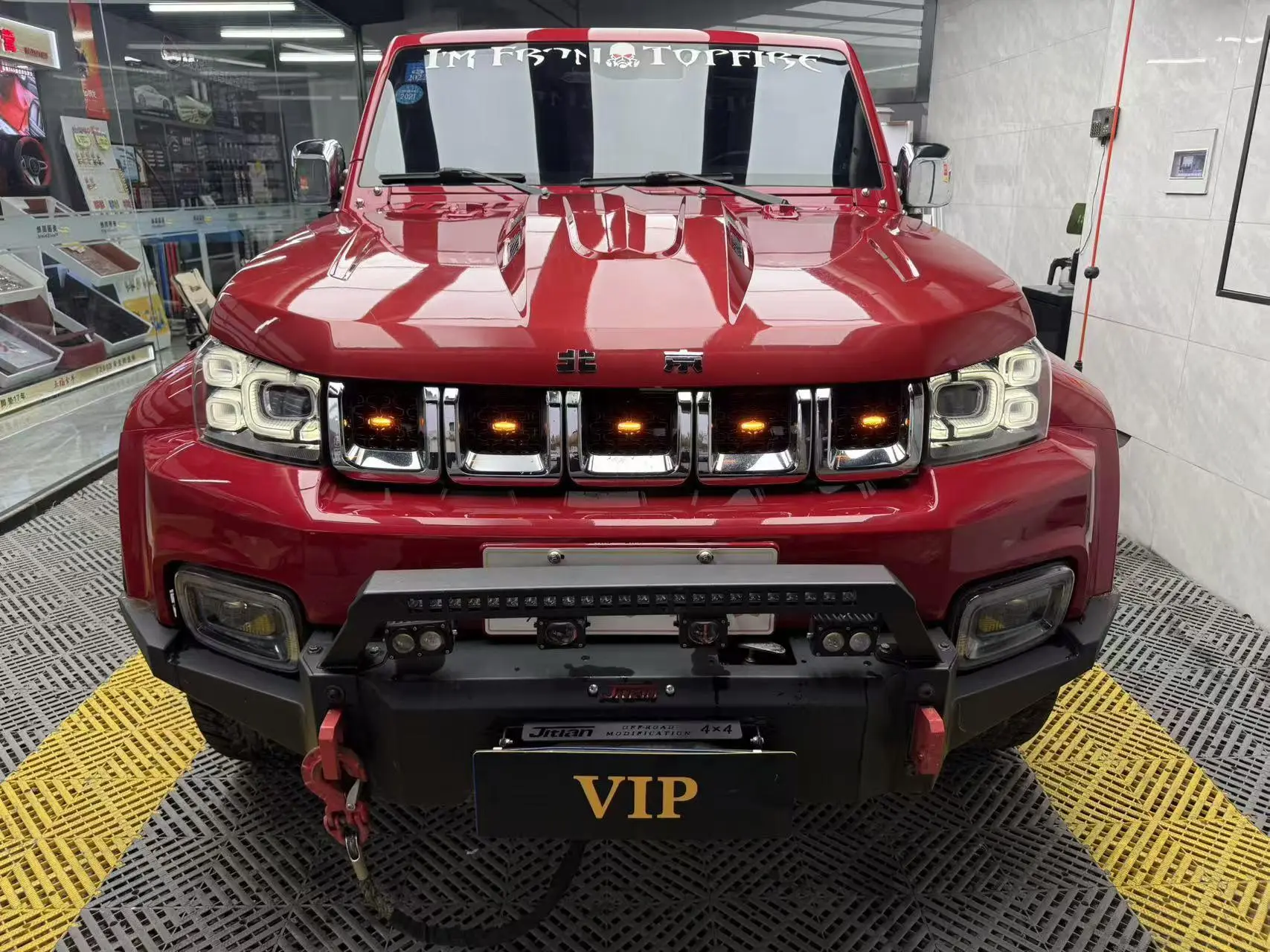 Beijing Beijing off-road BJ40 2.3T automatic four-wheel drive City Hunter Edition exclusive Country VI
