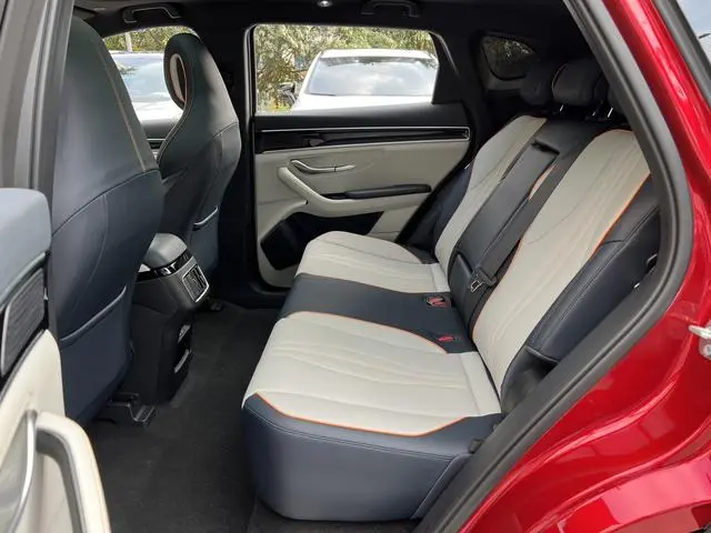 BYD Song PLUS DM DM-i 110KM two-wheel drive flagship PLUS
