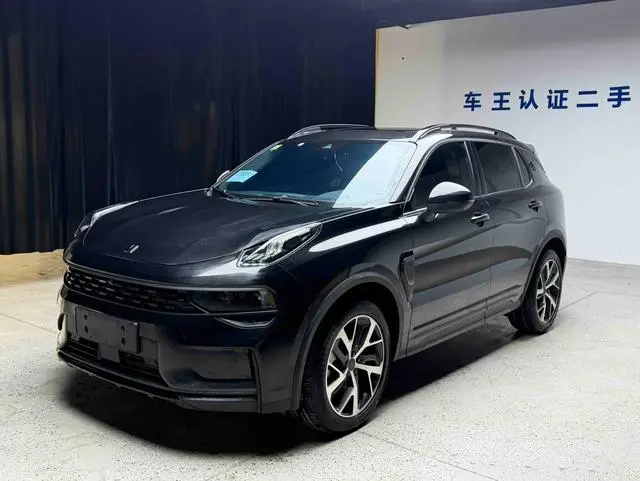 LYNK & CO Lynk &Co. 01 EM-P 1.5TD PHEV Halo