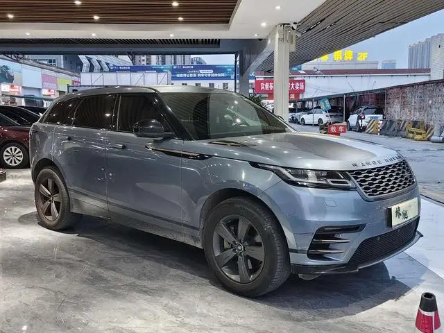Land Rover Range Rover Star Pulse P300 R-DYNAMIC S
