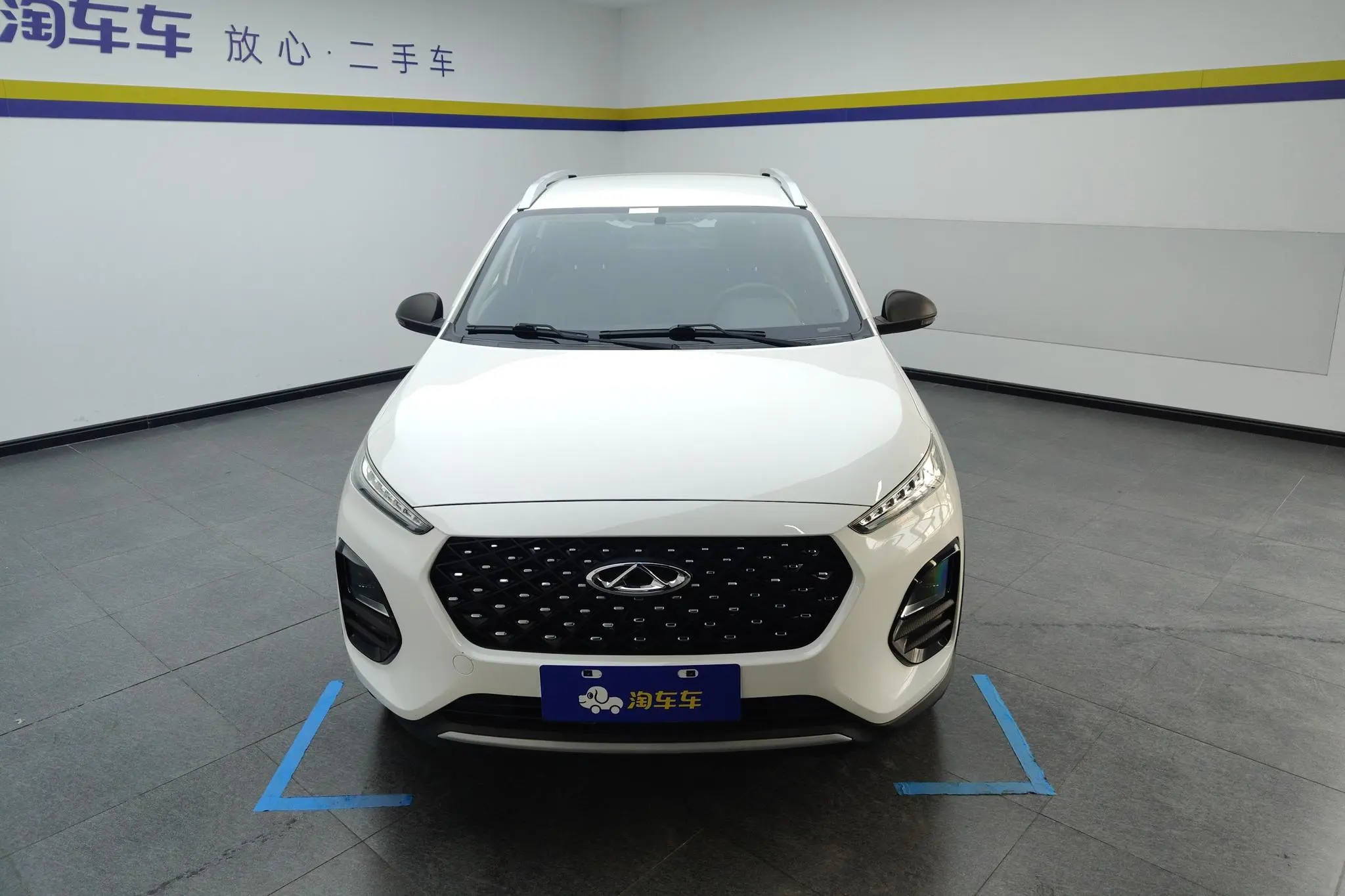 Chery Fulwin Tiggo 3x Diamond version 1.5L manual 2 carats