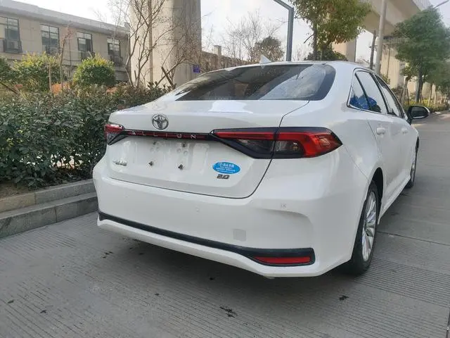 TOYOTA Asian lion 2.0L Deluxe Edition