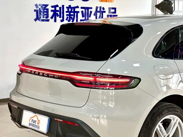 Porsche Macan Macan 2.0T