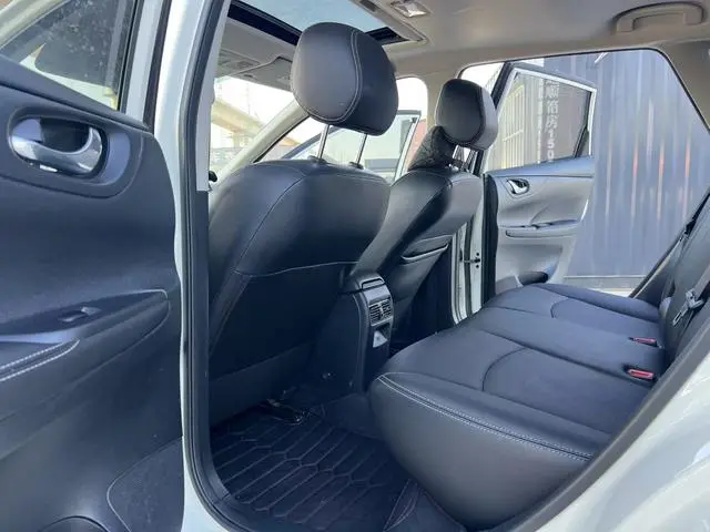 Nissan TIIDA 1.6L CVT Cool Version