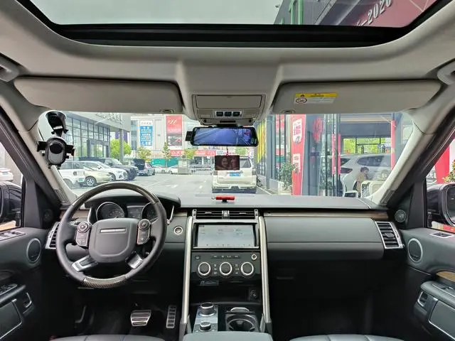 Land Rover discover 3.0 V6 HSE