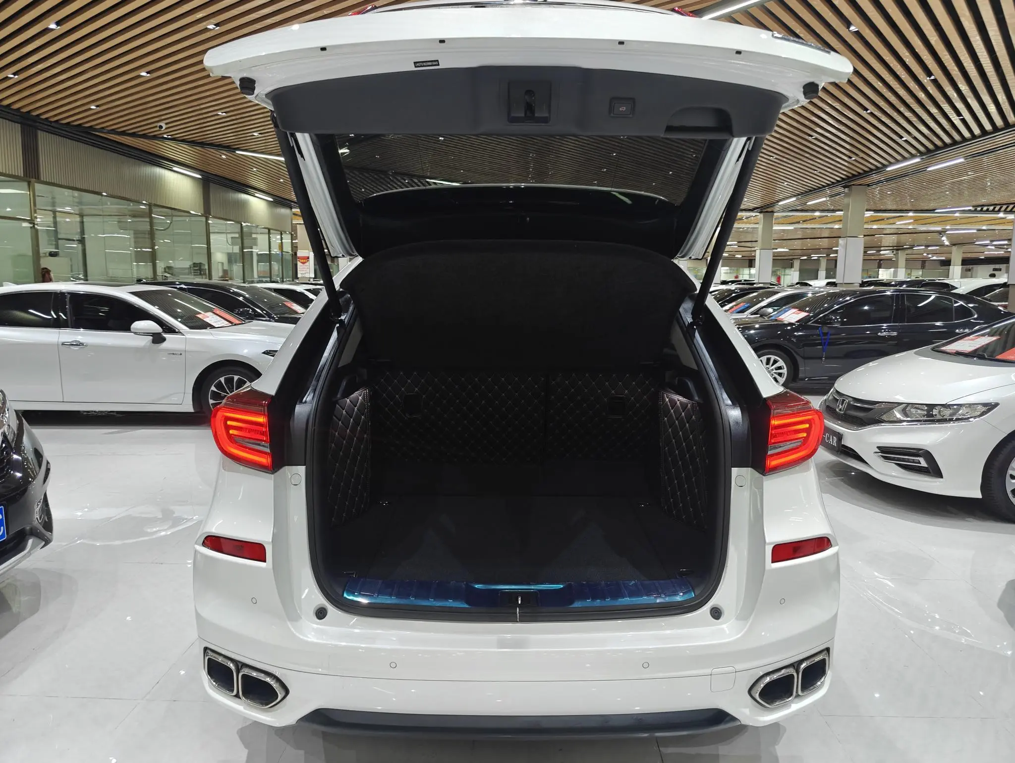 Honda Crown Road 240 TURBO CVT Smart Edition