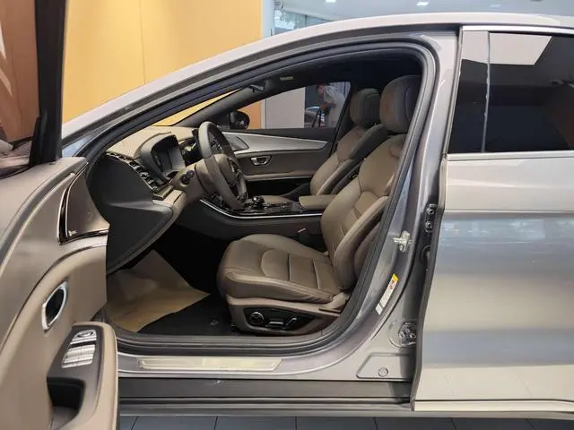 BYD Han DM DM four-wheel drive performance version luxury