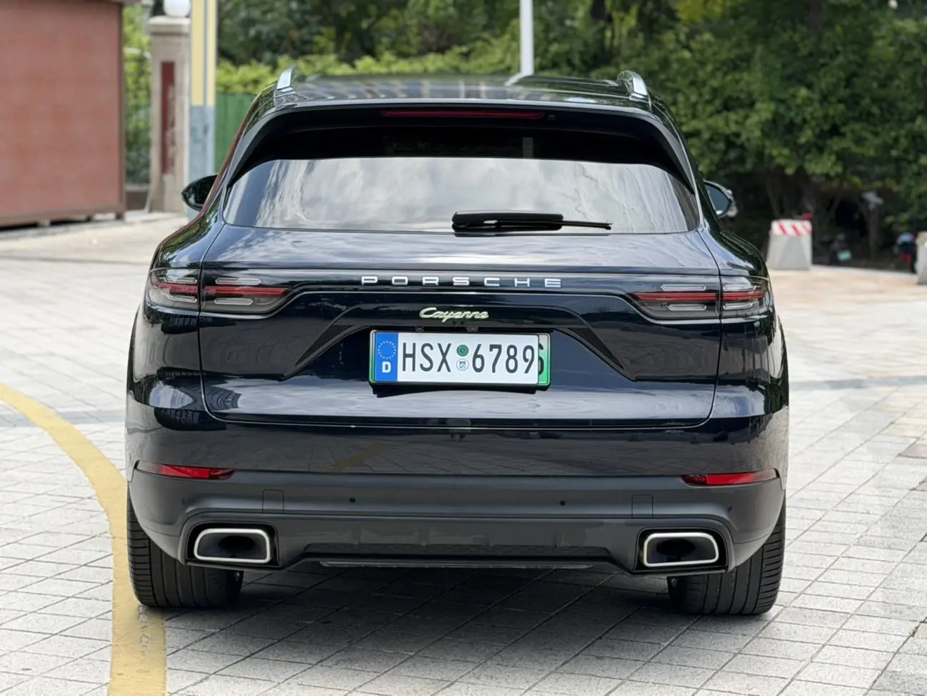 Porsche Cayenne E-Hybrid Cayenne E-Hybrid 2.0T Platinum Edition