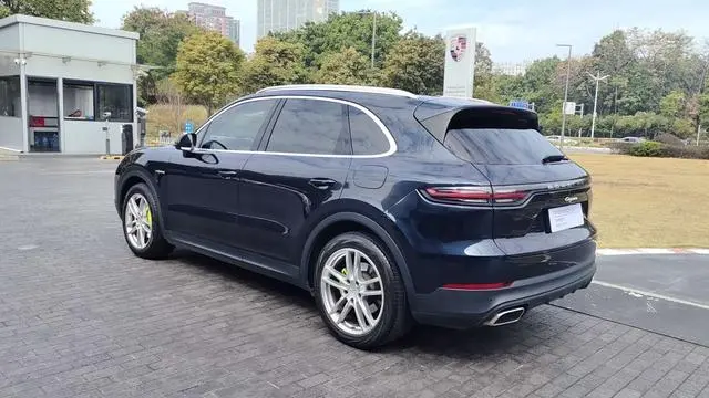 Porsche Cayenne E-Hybrid Cayenne E-Hybrid 2.0T