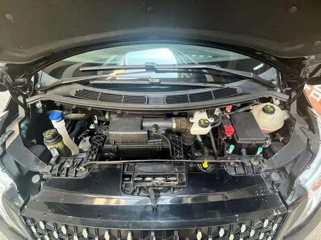 Kedi Kti Shengm Peak 2.0T Shengmufeng M1 7-seater version