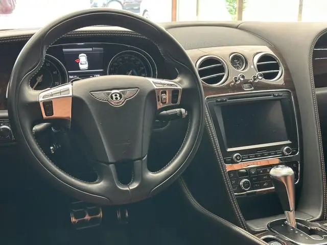 Bentley Flying 4.0T V8S Standard Edition