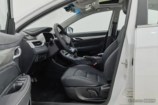 Geely Emgrand Leading version 1.5L manual Upward Asian Games version Country VI