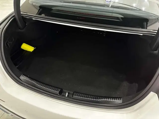 Mercedes-Benz Mercedes-Benz C-class PHEV C 350 eL