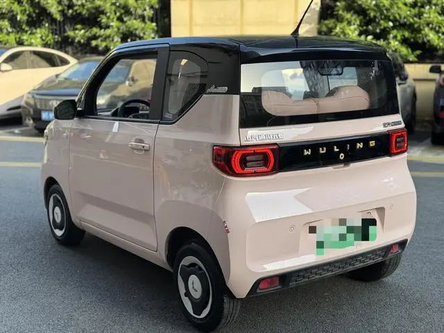 Wuling Wuling Hongguang MINIEV Macaron Premium Lithium Iron Phosphate