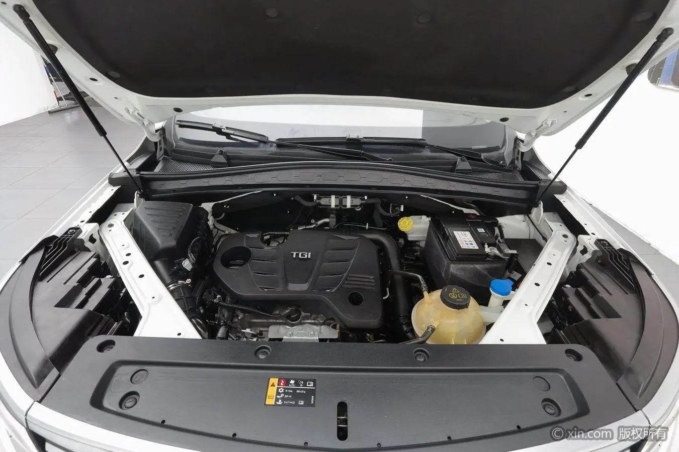 Roewe Roewe RX5 MAX 300TGI Automatic Smart Cockpit Deluxe Edition
