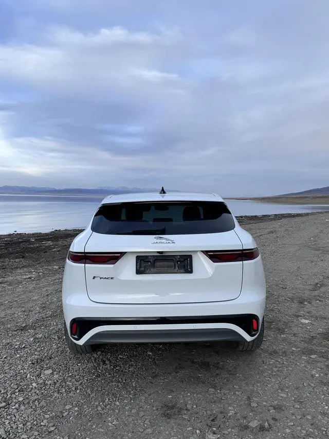 Jaguar Jaguar F-PACE 250PS R-Dynamic SE
