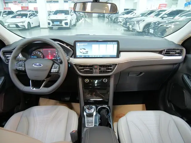 Ford Ruiji EcoBoost 245 two-wheel drive Yaoxiang model