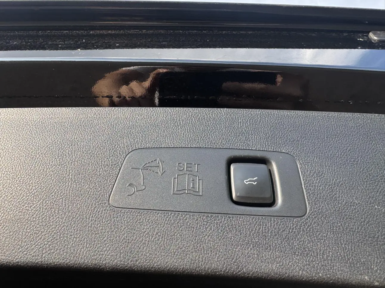 Lincoln Adventurer 2.0T two-wheel drive Exclusive edition