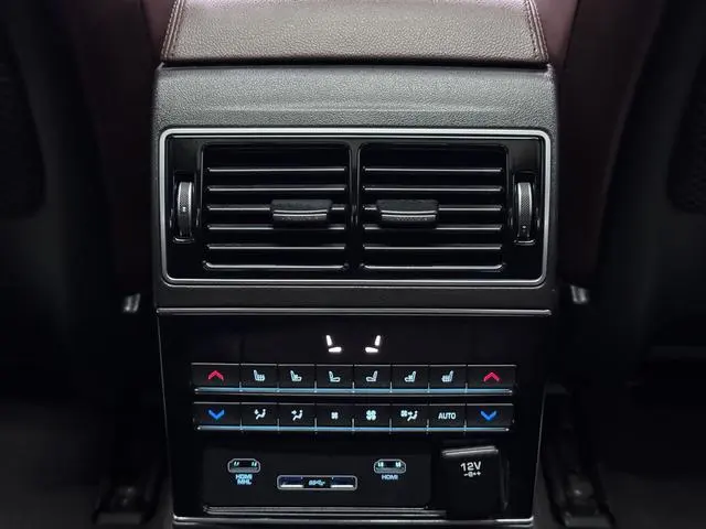 Jaguar Jaguar XFL XFL 2.0T 240PS Premium Edition